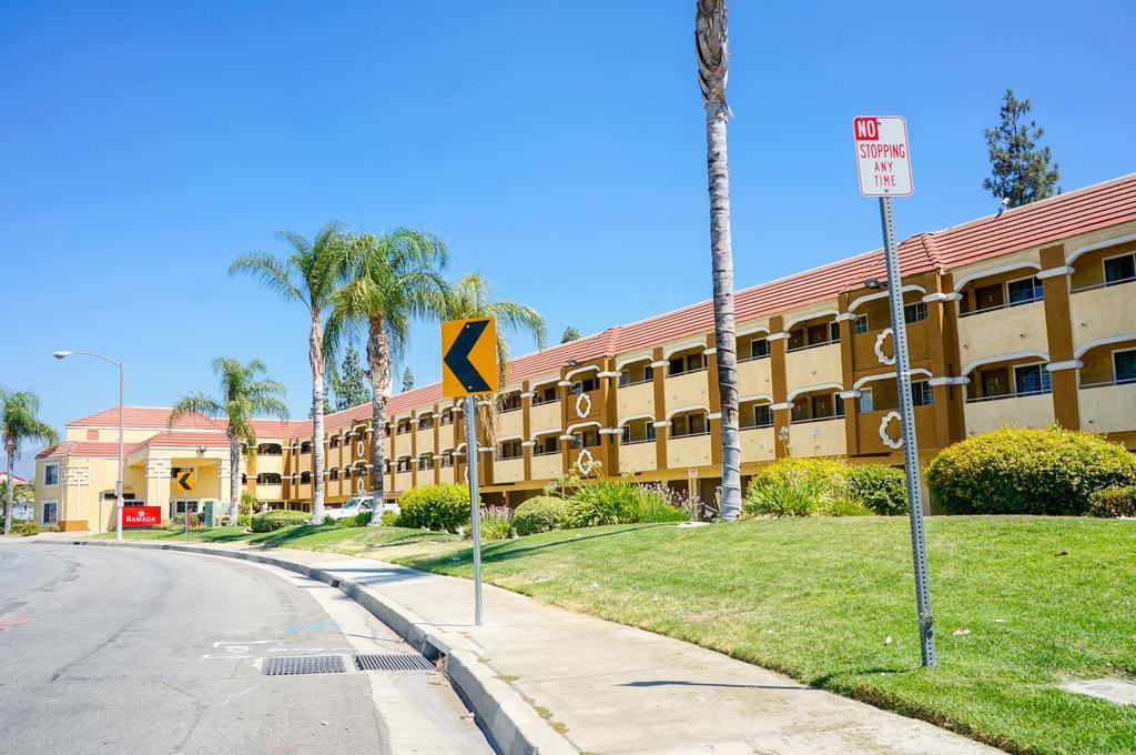 Ramada By Wyndham Hotel Ontario