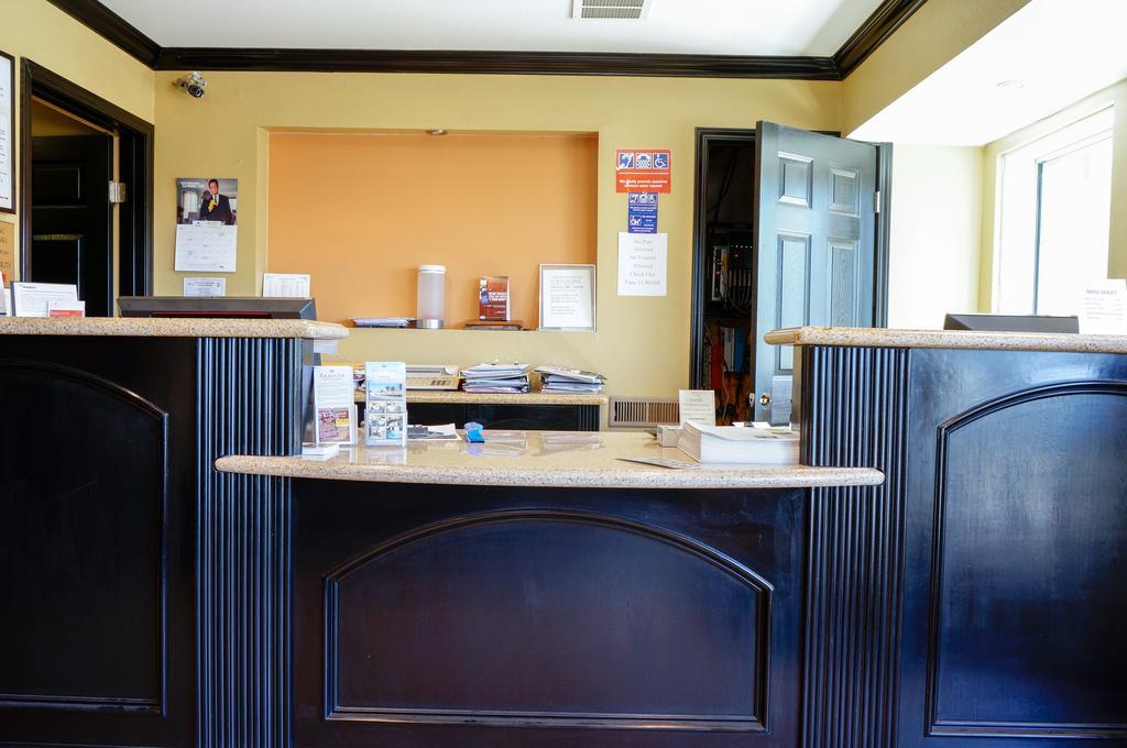 Ramada By Wyndham 2*