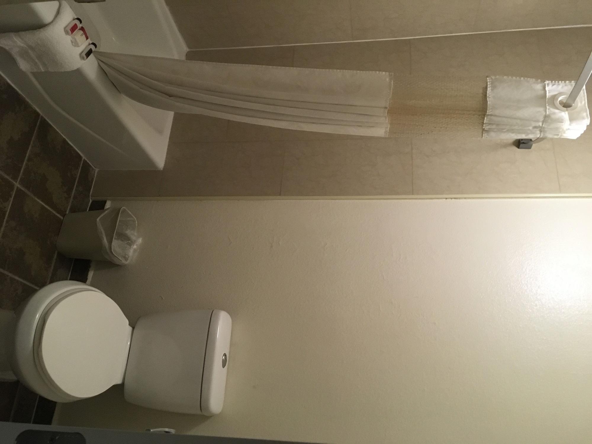 Ramada By Wyndham 2*