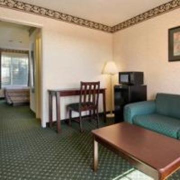 Hotel Ramada By Wyndham Ontario
