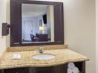 Ramada By Wyndham Hotel