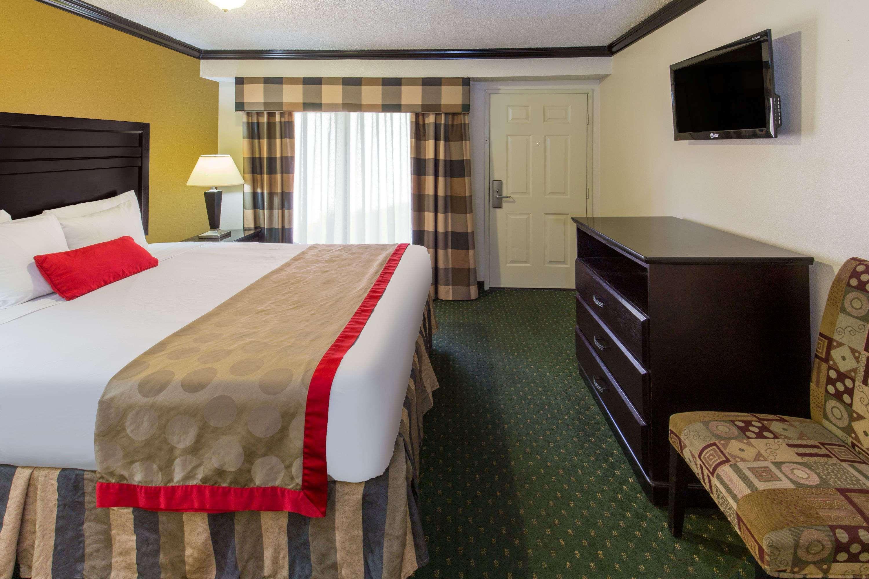 Ramada By Wyndham
