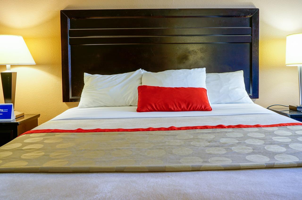 Hotel Ramada By Wyndham 2*