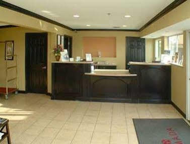 Ramada By Wyndham 2* Ontario
