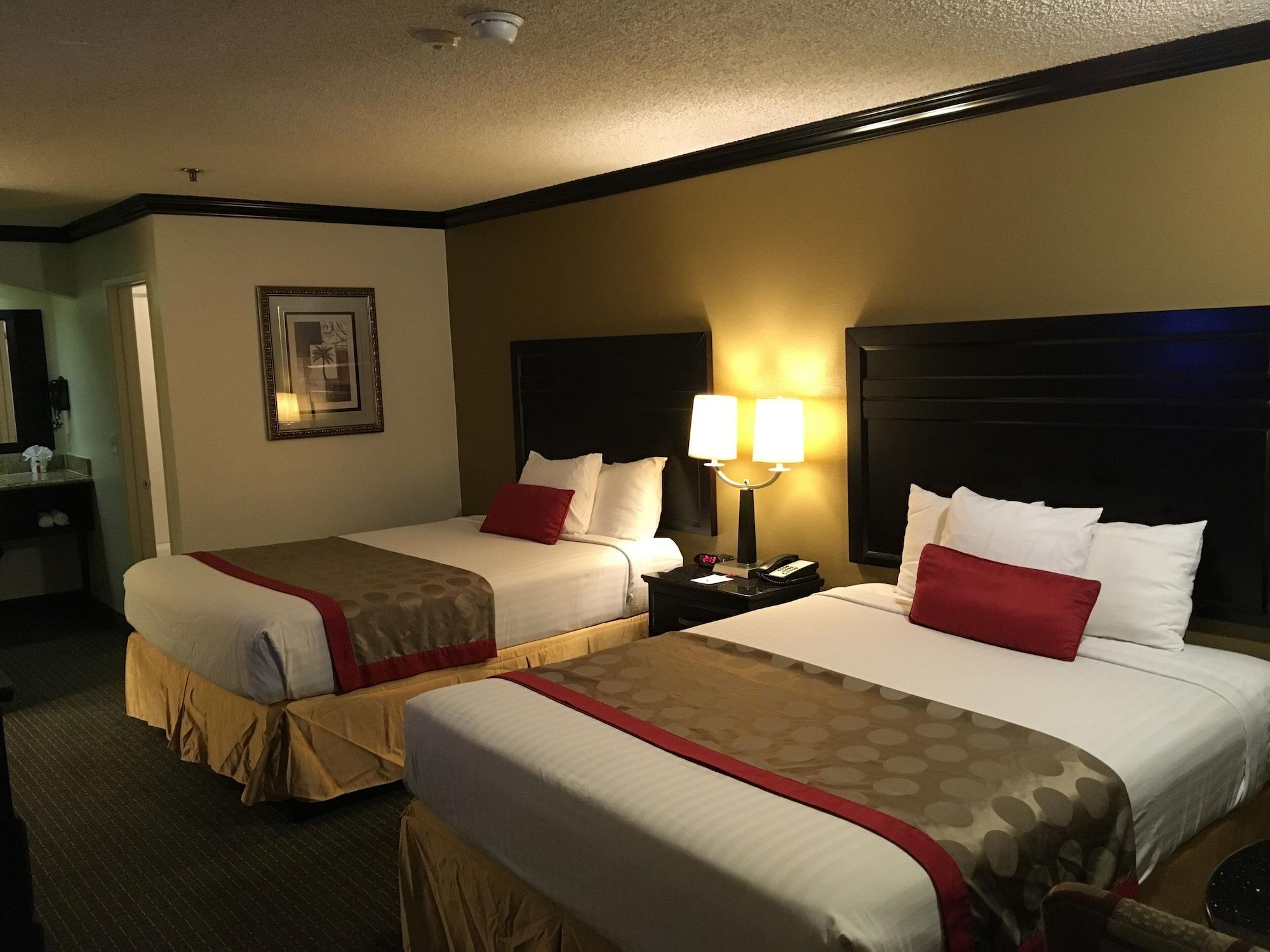 Ramada By Wyndham 2* Ontario